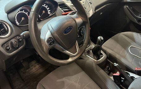 Ford Fiesta, 2015 год, 950 000 рублей, 8 фотография