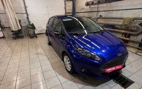 Ford Fiesta, 2015 год, 950 000 рублей, 3 фотография