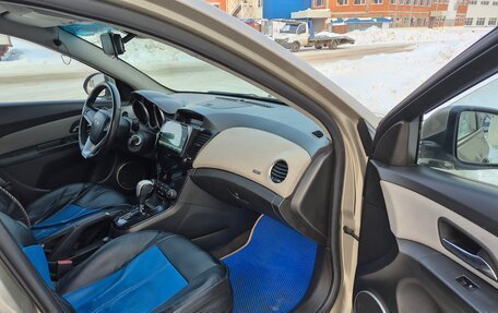 Chevrolet Cruze II, 2011 год, 450 000 рублей, 16 фотография