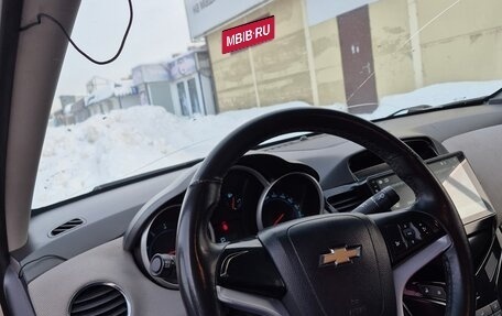 Chevrolet Cruze II, 2011 год, 450 000 рублей, 13 фотография