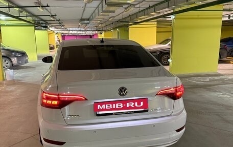 Volkswagen Jetta VII, 2019 год, 1 800 000 рублей, 4 фотография