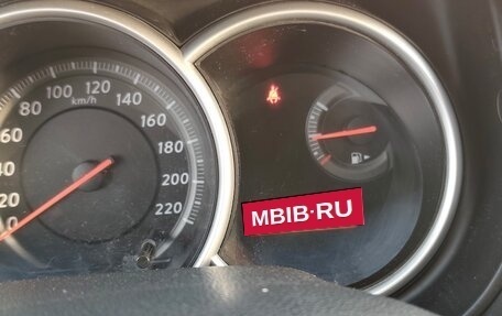 Nissan Tiida, 2012 год, 860 000 рублей, 16 фотография