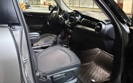 MINI Hatch, 2018 год, 2 100 000 рублей, 8 фотография