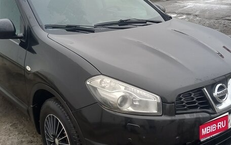 Nissan Qashqai, 2011 год, 900 000 рублей, 1 фотография