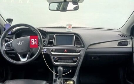 Hyundai Sonata VII, 2019 год, 2 050 000 рублей, 6 фотография