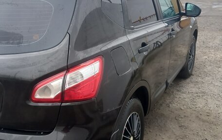 Nissan Qashqai, 2011 год, 900 000 рублей, 10 фотография