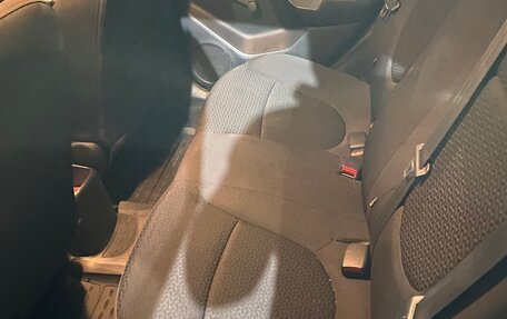 KIA Rio III рестайлинг, 2014 год, 850 000 рублей, 17 фотография