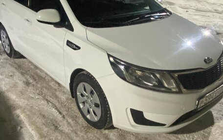 KIA Rio III рестайлинг, 2014 год, 850 000 рублей, 19 фотография