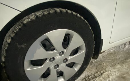 KIA Rio III рестайлинг, 2014 год, 850 000 рублей, 25 фотография