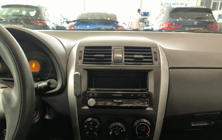 Toyota Corolla, 2011 год, 1 050 000 рублей, 15 фотография