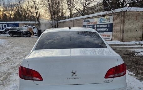 Peugeot 408 I рестайлинг, 2014 год, 690 000 рублей, 4 фотография