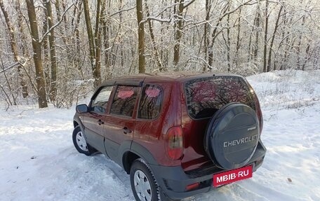 Chevrolet Niva I рестайлинг, 2004 год, 300 000 рублей, 5 фотография