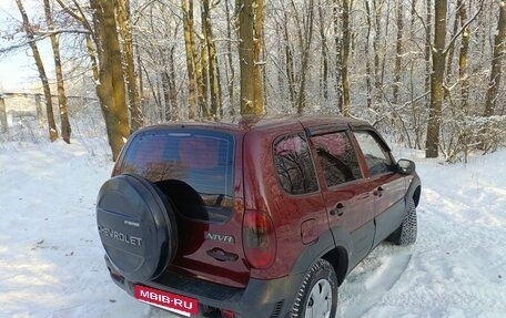 Chevrolet Niva I рестайлинг, 2004 год, 300 000 рублей, 3 фотография