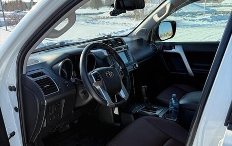 Toyota Land Cruiser Prado 150 рестайлинг 2, 2015 год, 3 850 000 рублей, 6 фотография