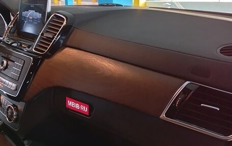 Mercedes-Benz GLS, 2018 год, 4 950 000 рублей, 28 фотография