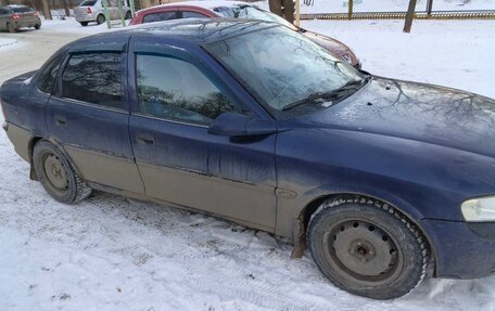 Opel Vectra B рестайлинг, 1998 год, 150 000 рублей, 2 фотография