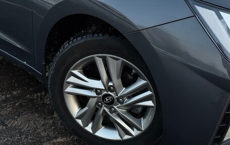 Hyundai Elantra VI рестайлинг, 2019 год, 1 790 000 рублей, 6 фотография