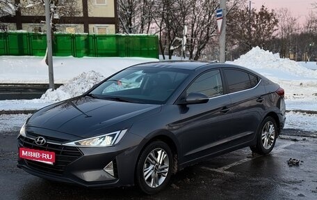 Hyundai Elantra VI рестайлинг, 2019 год, 1 790 000 рублей, 9 фотография
