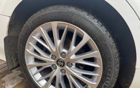 Toyota Camry, 2021 год, 3 170 000 рублей, 9 фотография