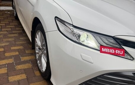 Toyota Camry, 2021 год, 3 170 000 рублей, 6 фотография