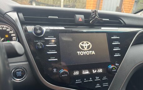 Toyota Camry, 2021 год, 3 170 000 рублей, 14 фотография