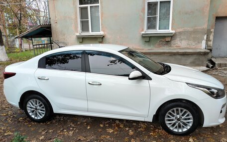 KIA Rio IV, 2018 год, 1 450 000 рублей, 6 фотография