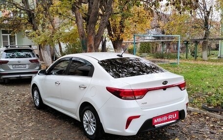 KIA Rio IV, 2018 год, 1 450 000 рублей, 4 фотография
