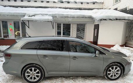 Toyota Avensis III рестайлинг, 2009 год, 1 400 000 рублей, 2 фотография