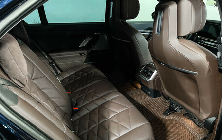 BMW 7 серия, 2023 год, 12 750 000 рублей, 13 фотография