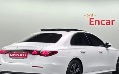Mercedes-Benz E-Класс, 2024 год, 7 500 000 рублей, 2 фотография
