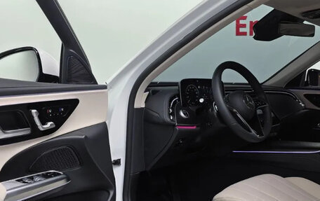 Mercedes-Benz E-Класс, 2024 год, 7 500 000 рублей, 9 фотография