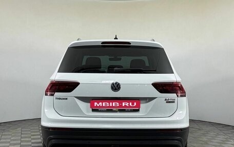 Volkswagen Tiguan II, 2017 год, 2 350 000 рублей, 4 фотография