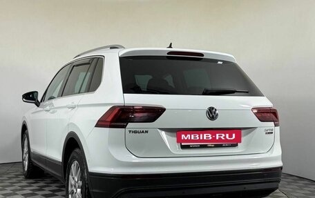 Volkswagen Tiguan II, 2017 год, 2 350 000 рублей, 5 фотография