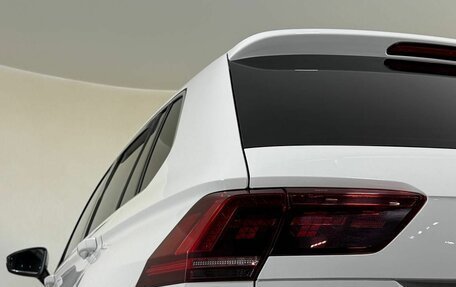 Volkswagen Tiguan II, 2017 год, 2 350 000 рублей, 16 фотография