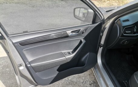 Volkswagen Polo VI (EU Market), 2021 год, 1 980 000 рублей, 21 фотография