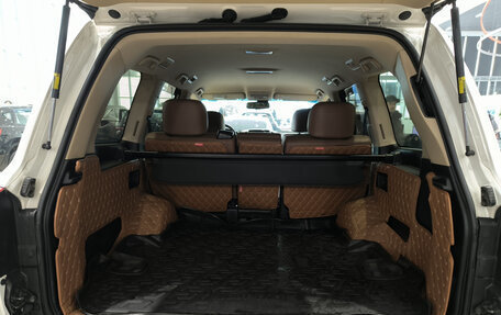 Toyota Land Cruiser 200, 2015 год, 3 990 000 рублей, 12 фотография