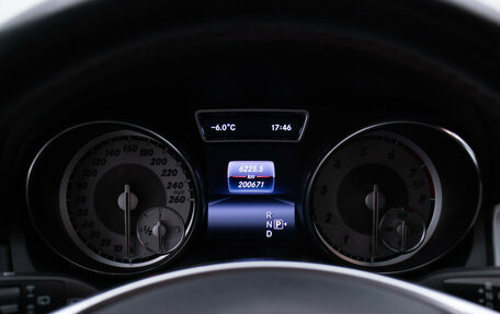 Mercedes-Benz GLA, 2015 год, 1 620 000 рублей, 11 фотография