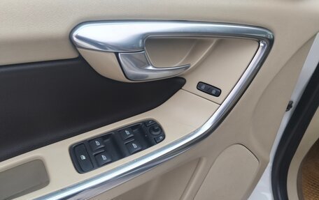 Volvo XC60 II, 2012 год, 1 269 000 рублей, 17 фотография