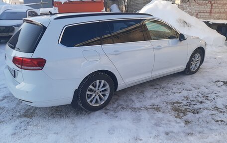 Volkswagen Passat B8 рестайлинг, 2016 год, 1 880 000 рублей, 3 фотография