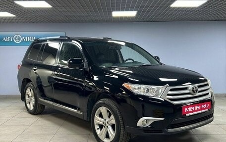 Toyota Highlander III, 2011 год, 2 050 000 рублей, 3 фотография