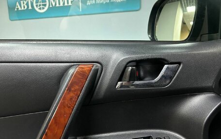 Toyota Highlander III, 2011 год, 2 050 000 рублей, 13 фотография