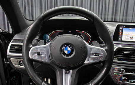 BMW 7 серия, 2019 год, 5 800 000 рублей, 17 фотография