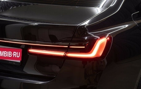 BMW 7 серия, 2019 год, 5 800 000 рублей, 29 фотография