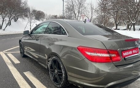 Mercedes-Benz E-Класс, 2011 год, 1 550 000 рублей, 11 фотография