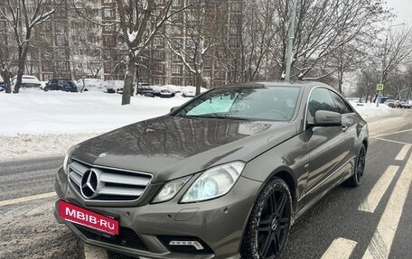 Mercedes-Benz E-Класс, 2011 год, 1 550 000 рублей, 19 фотография