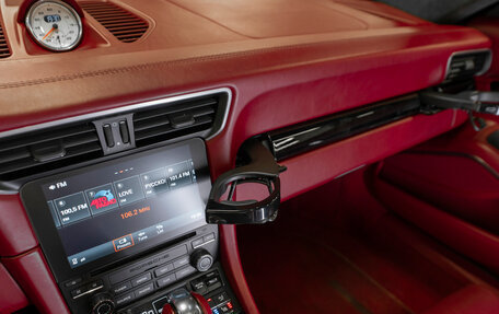 Porsche 911, 2016 год, 10 400 000 рублей, 25 фотография