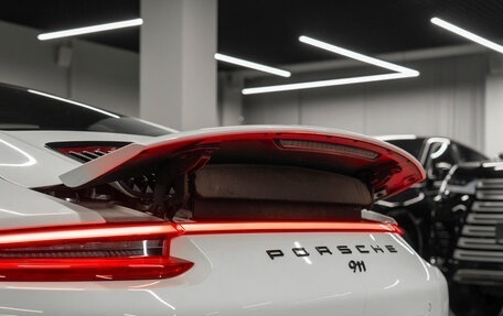 Porsche 911, 2016 год, 10 400 000 рублей, 33 фотография