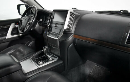 Toyota Land Cruiser 200, 2015 год, 4 690 000 рублей, 14 фотография