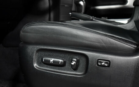 Toyota Land Cruiser 200, 2015 год, 4 690 000 рублей, 10 фотография