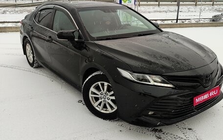 Toyota Camry, 2021 год, 2 900 000 рублей, 1 фотография